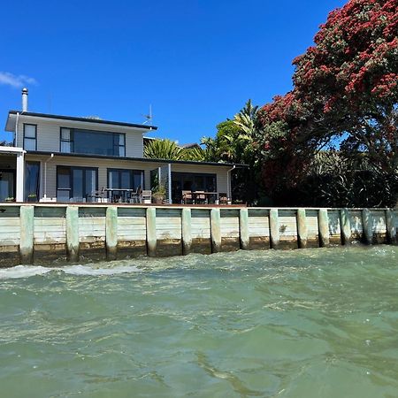 Absolute Waterfront Serenity Near Auckland Clarks Beach Экстерьер фото