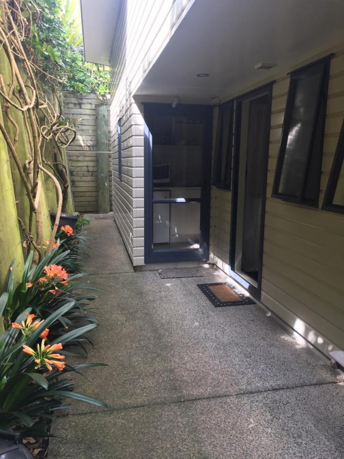 Absolute Waterfront Serenity Near Auckland Clarks Beach Экстерьер фото